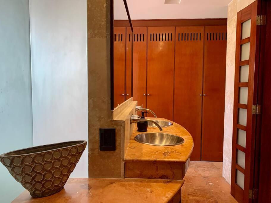 Charming Lagoon Front Villa By Casa Paraiso Cancun Dış mekan fotoğraf